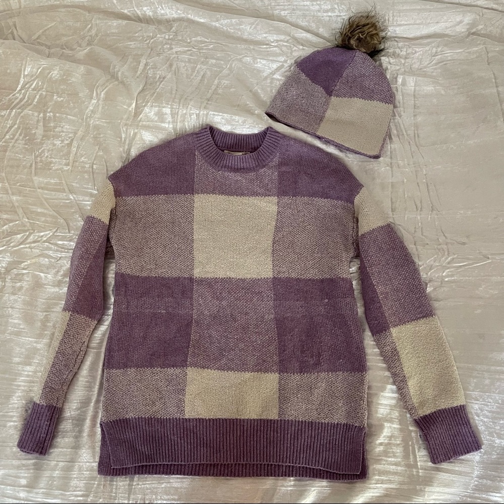 Christian Siriano White and Purple Sweater